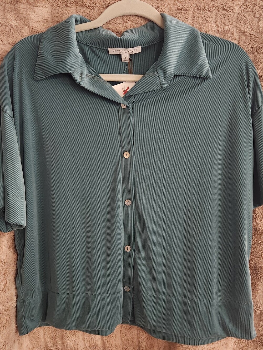 Nwt Green Envelope Button Up Top Sz Med